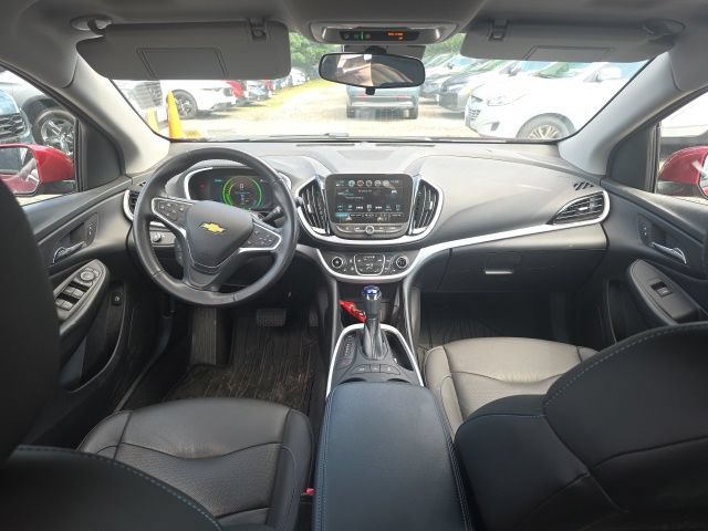 Used 2018 Chevrolet Volt LT w/ LT Driver Confidence Package FWD image 4