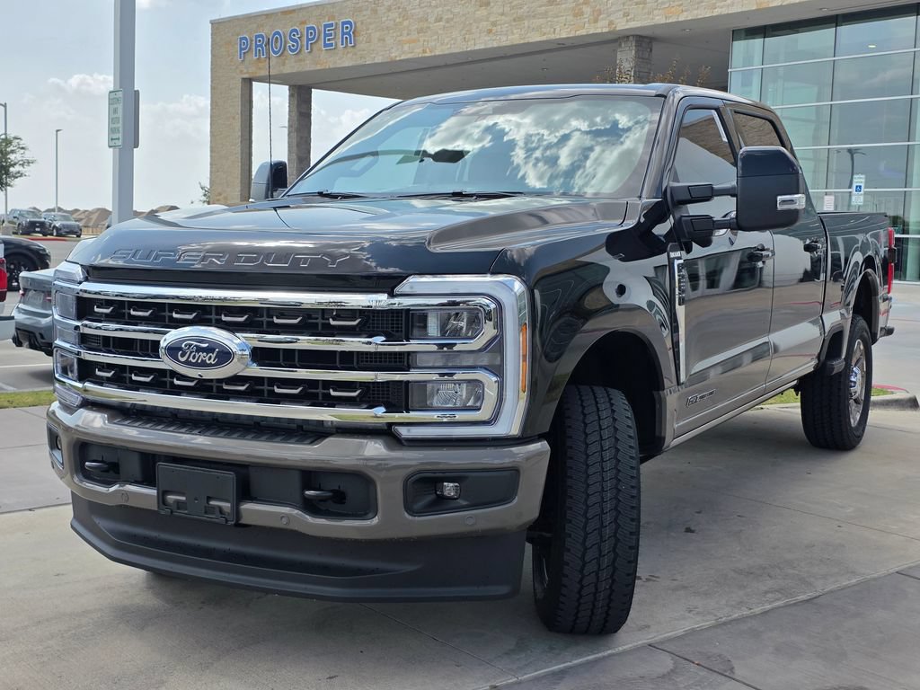 New 2026 Ford F250 King Ranch w/ FX4 Off-Road Package AWD/4WD image 4