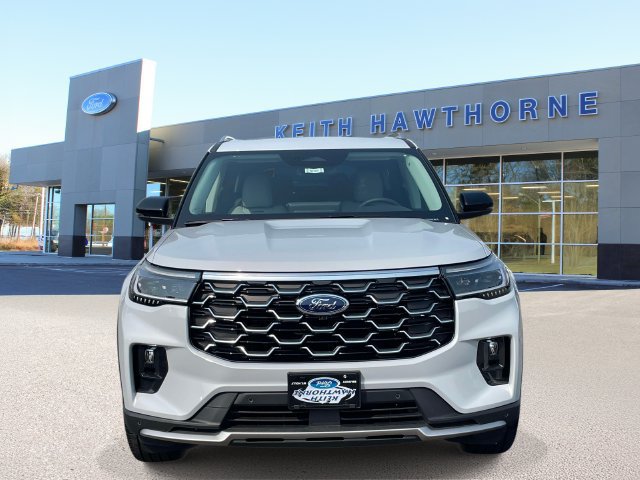 New 2026 Ford Explorer Platinum w/ LUX Leather Package AWD/4WD image 2