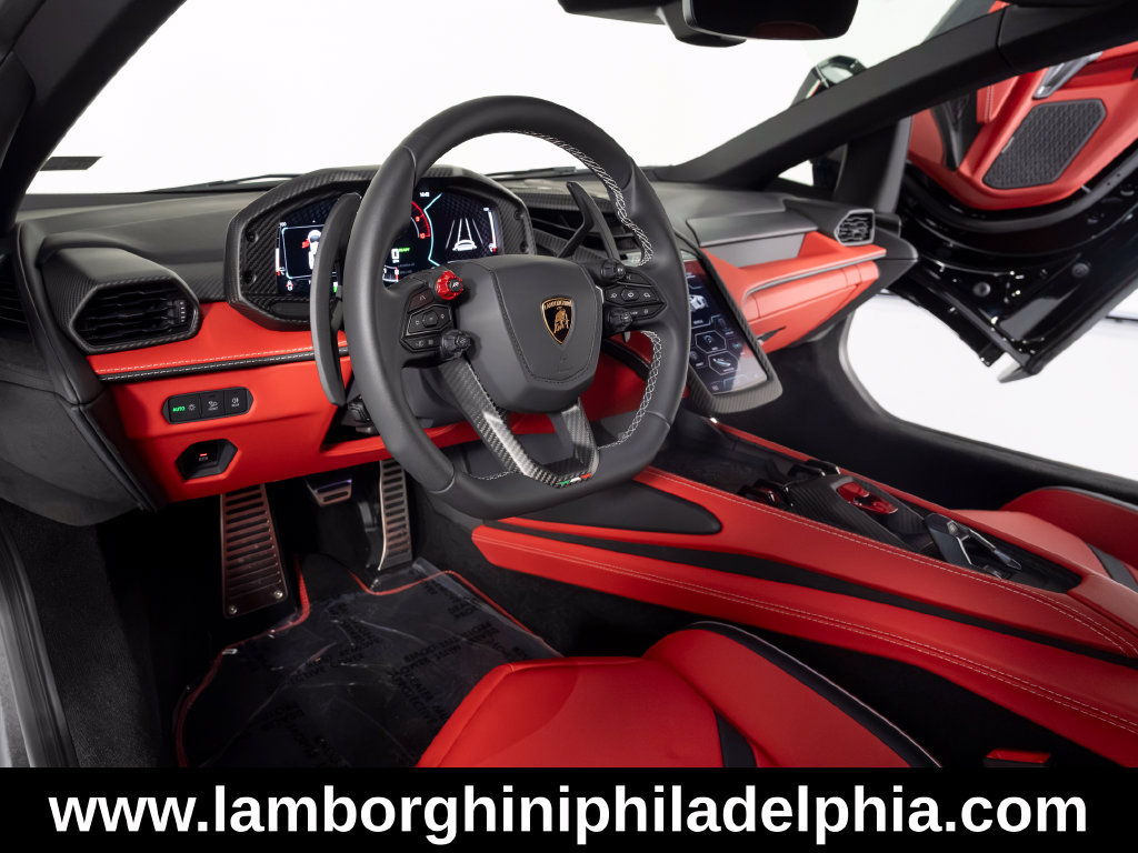 Used 2026 Lamborghini Revuelto AWD/4WD image 11
