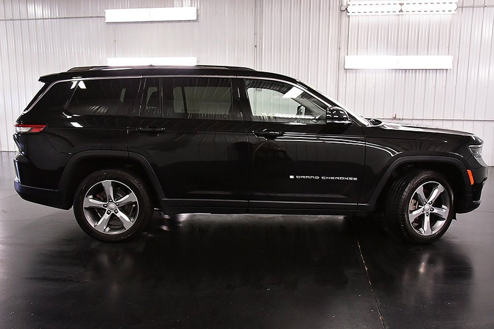 Used 2021 Jeep Grand Cherokee L Limited w/ Luxury Tech Group II image 8