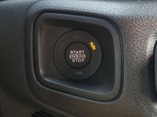 New 2025 Jeep Gladiator Sport AWD/4WD image 32
