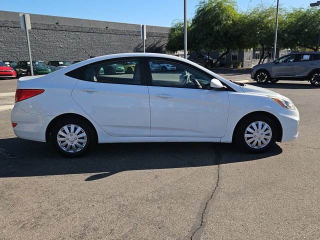Used 2017 Hyundai Accent SE FWD image 4