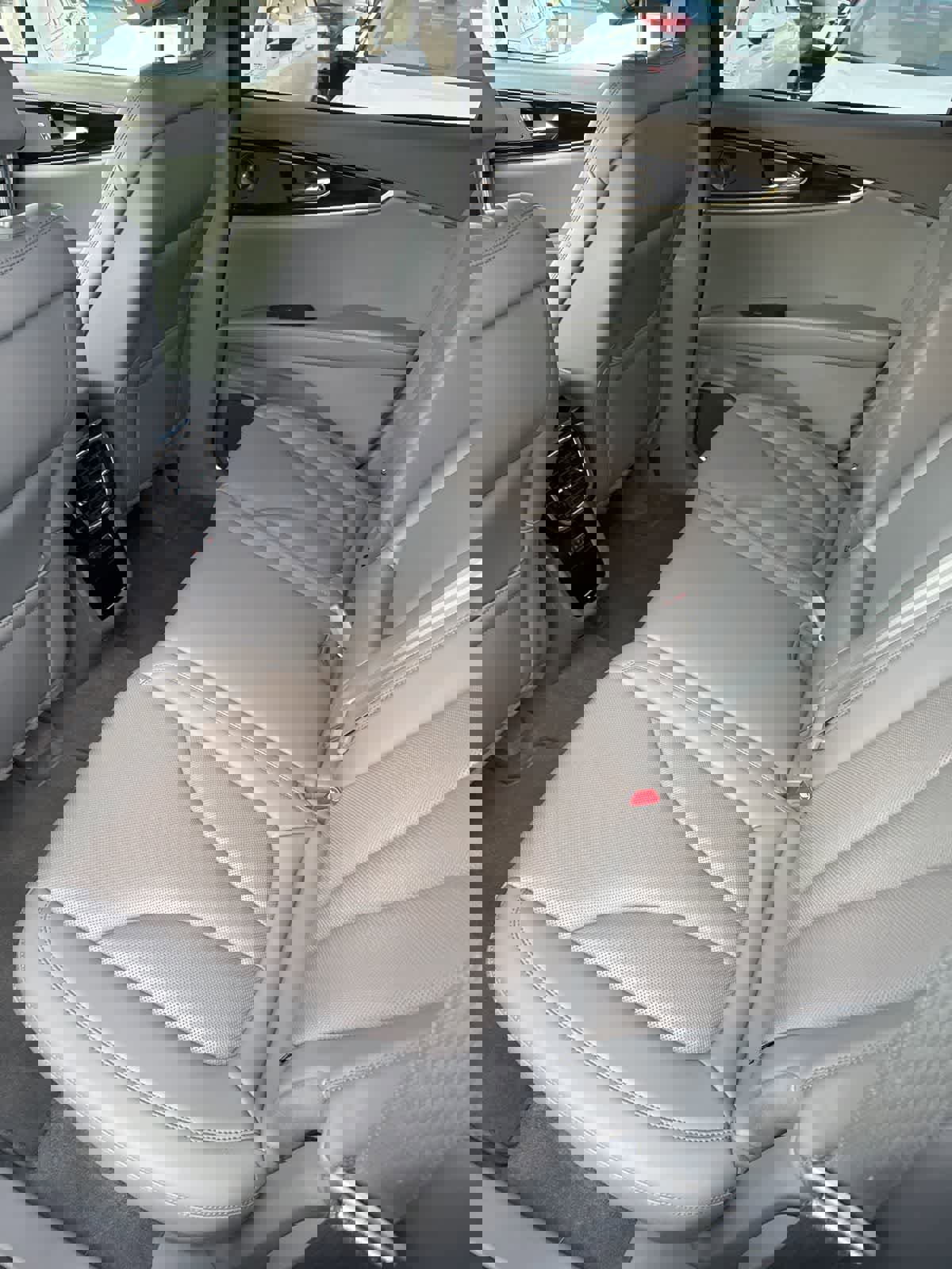 Used 2022 Lincoln Nautilus Reserve w/ Luxury Package FWD image 8