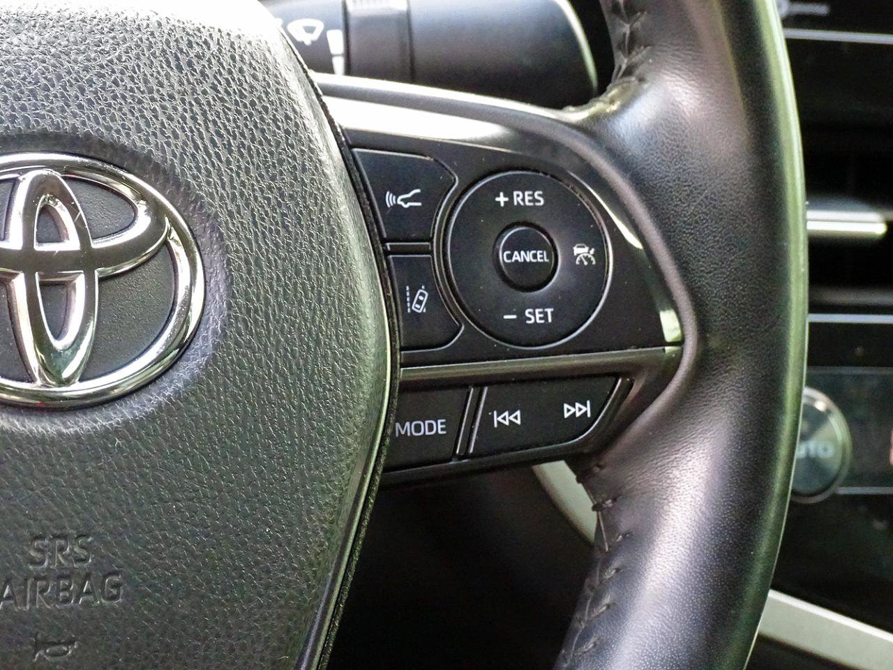 Used 2023 Toyota Camry SE FWD image 22