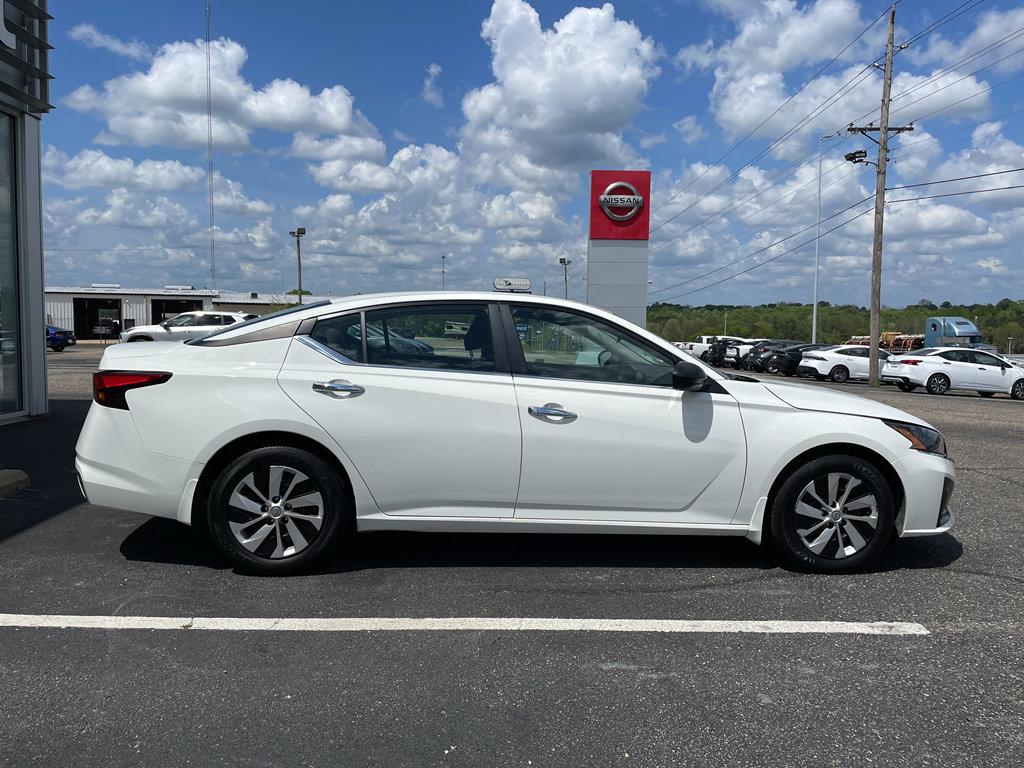 Used 2024 Nissan Altima 2.5 S image 21
