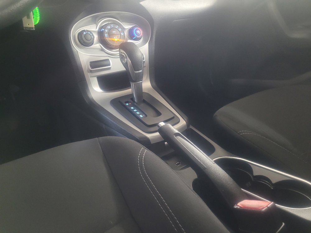 Used 2019 Ford Fiesta SE image 26