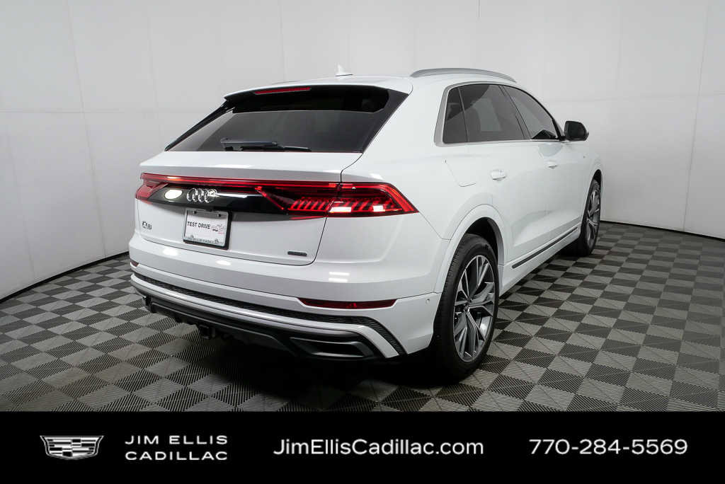 Used 2021 Audi Q8 Premium Plus w/ Premium Plus Package image 3