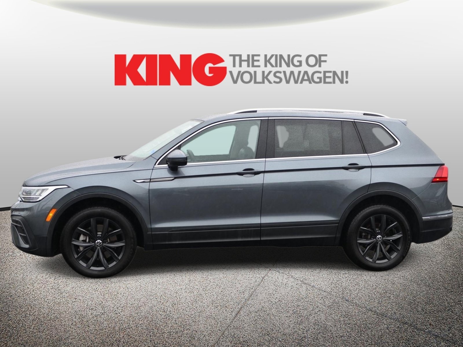 Certified 2024 Volkswagen Tiguan SE AWD/4WD image 8