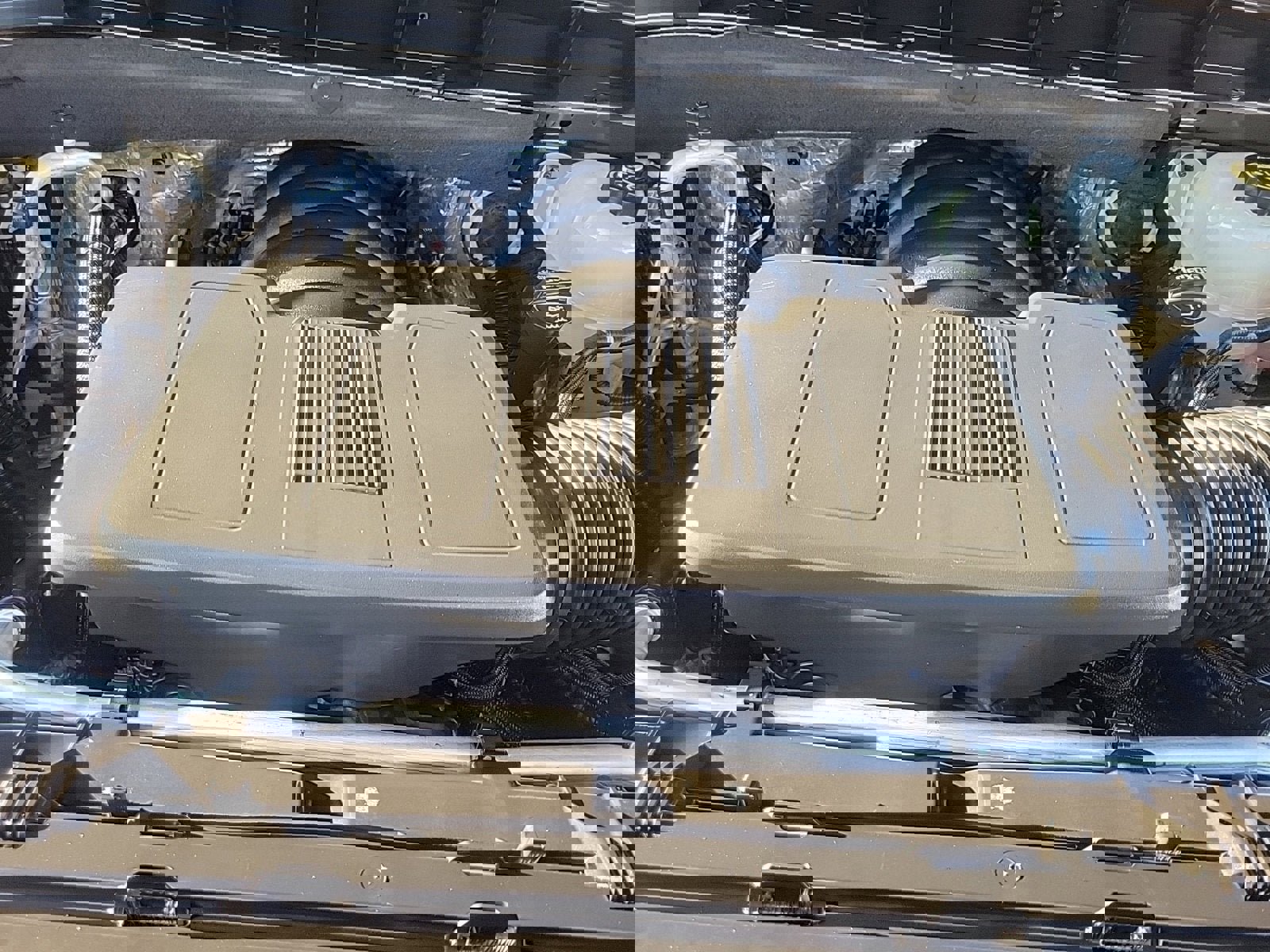 Used 2022 GMC Sierra 1500 AT4 w/ AT4 Premium Package image 12