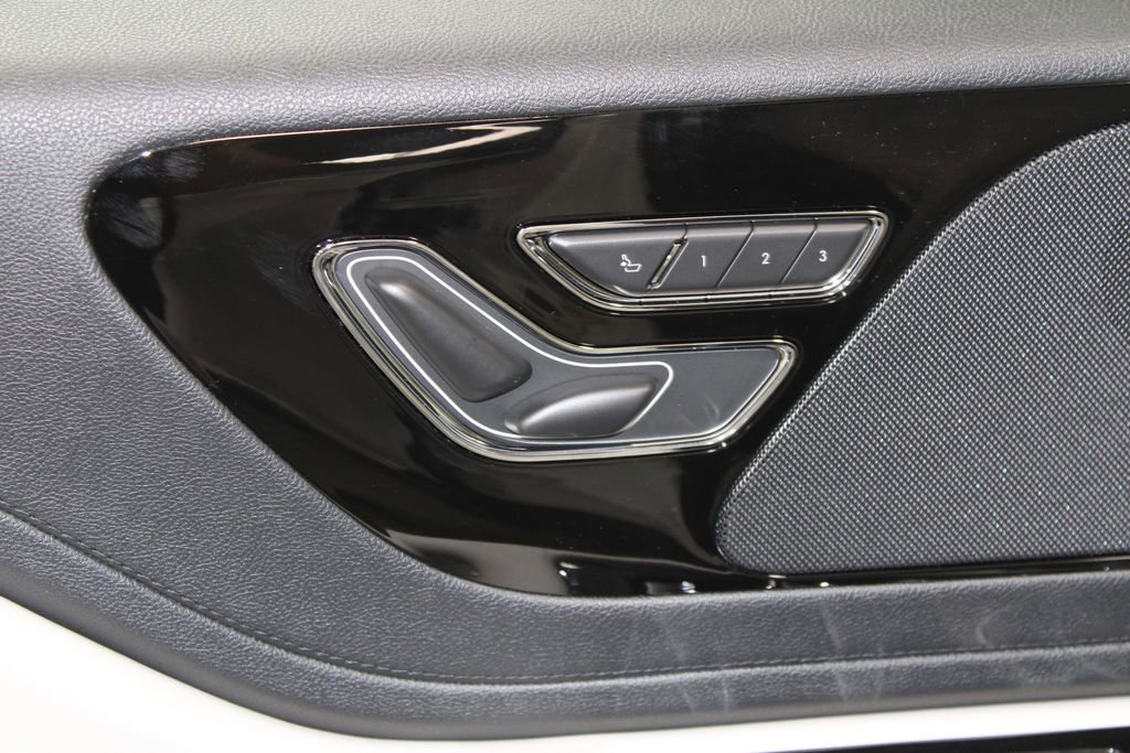 New 2026 Lincoln Aviator 2WD image 21