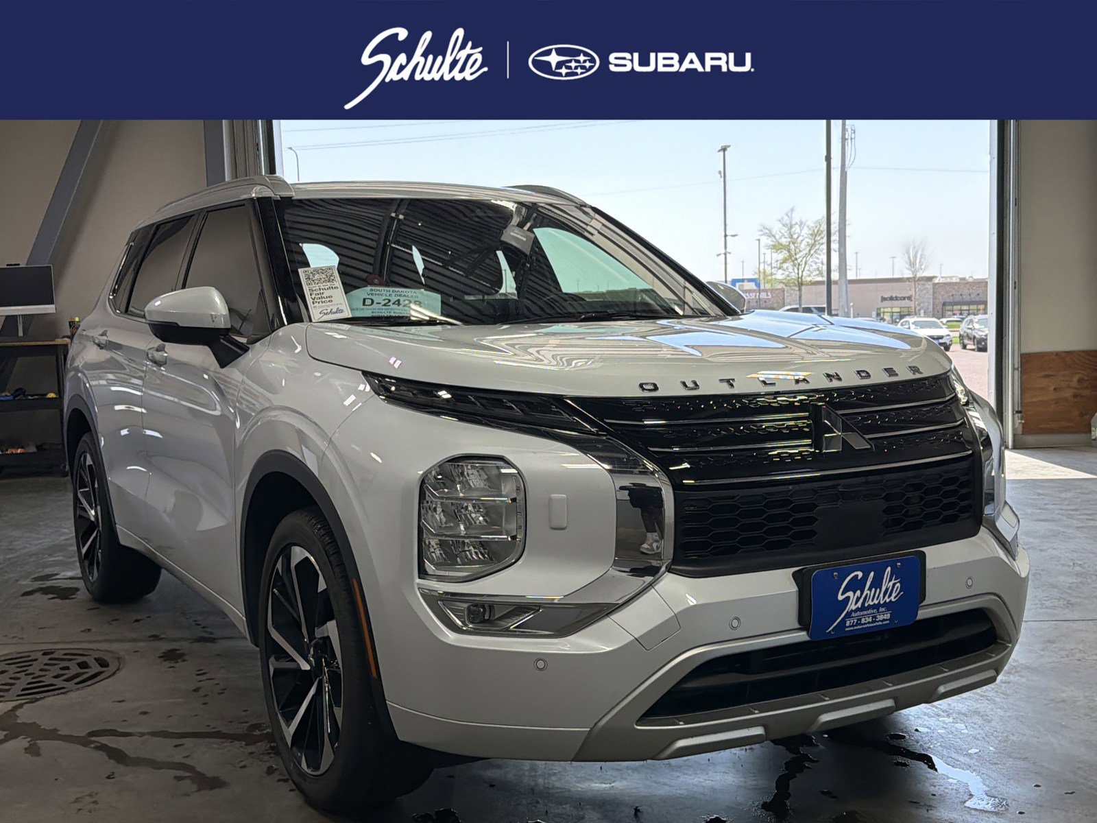 Used 2024 Mitsubishi Outlander SEL