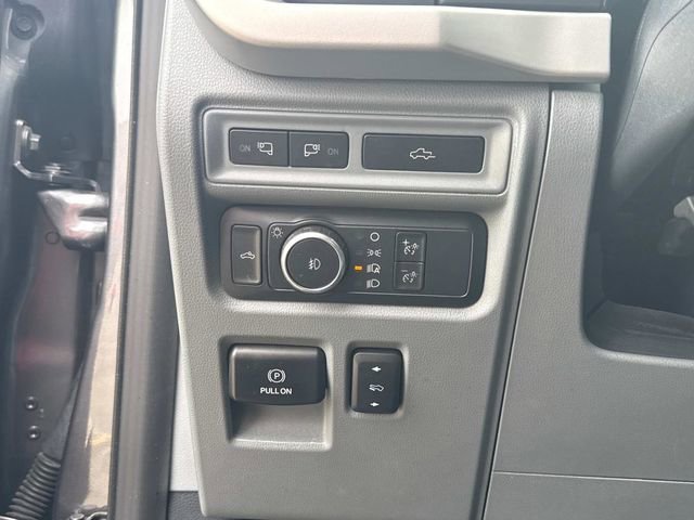 Used 2022 Ford F150 XLT w/ Equipment Group 302A High image 28