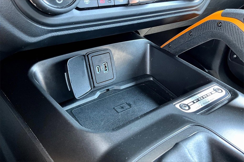 Used 2023 Ford Bronco Badlands image 22