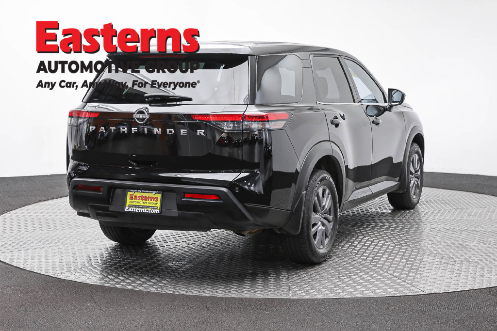 Used 2023 Nissan Pathfinder S AWD/4WD image 6