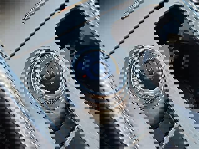 Used 2023 Ford Explorer Limited w/ Equipment Group 301A image 22