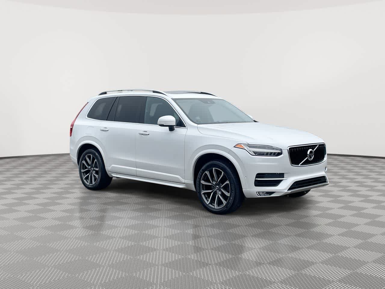 Used 2018 Volvo XC90 T5 Momentum w/ Convenience Package FWD video 2