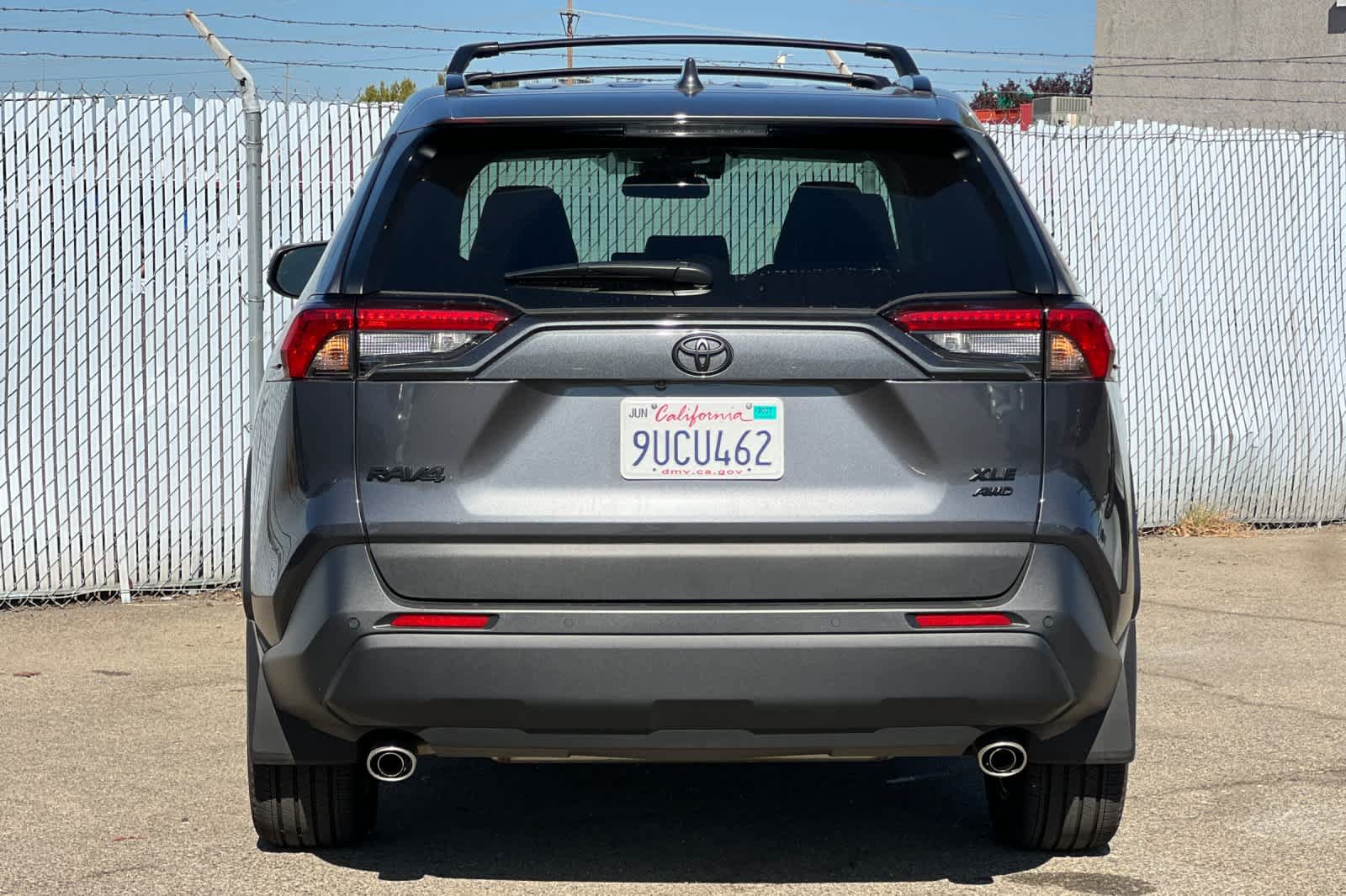 Used 2025 Toyota RAV4 XLE Premium w/ Weather Package AWD/4WD image 4