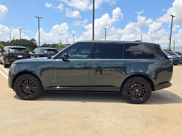 Used 2025 Land Rover Range Rover Long Wheelbase SE AWD/4WD image 8
