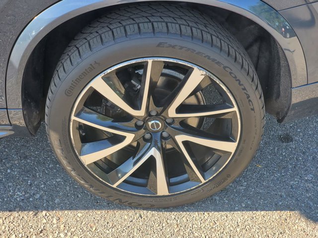 Used 2020 Volvo XC90 T6 Momentum AWD/4WD image 7