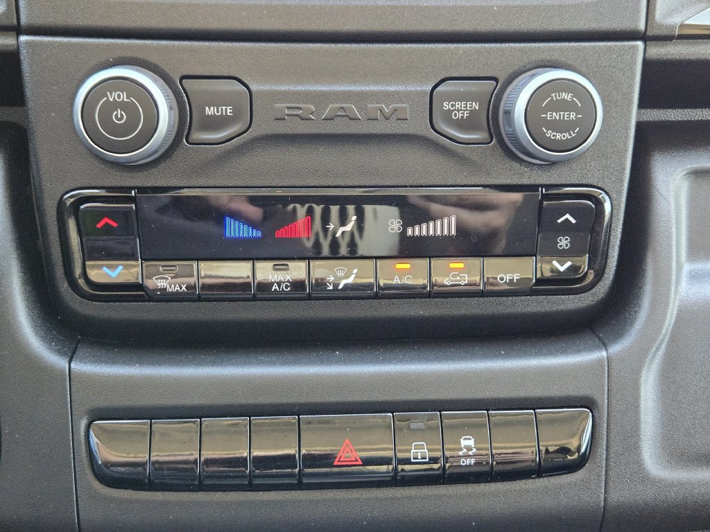 Used 2023 RAM ProMaster 2500 FWD image 19