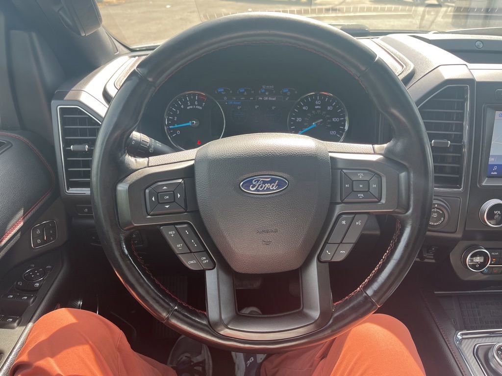 Used 2020 Ford Expedition Limited w/ Equipment Group 303A AWD/4WD image 14