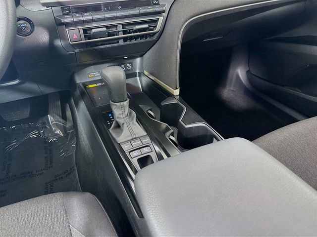 Certified 2025 Toyota Camry LE image 24