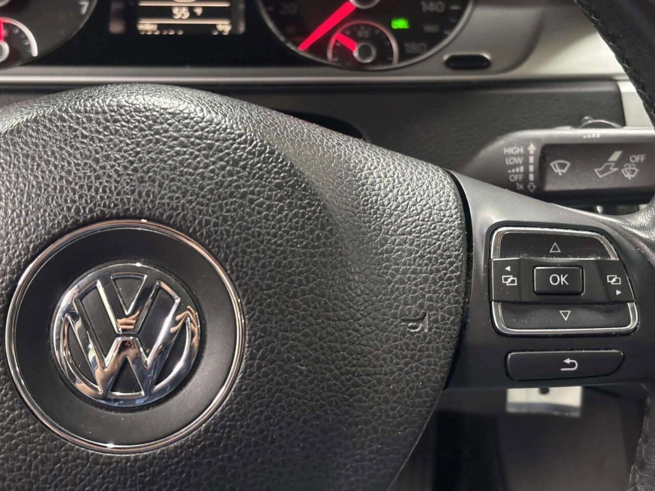 Used 2012 Volkswagen CC Sport FWD image 29