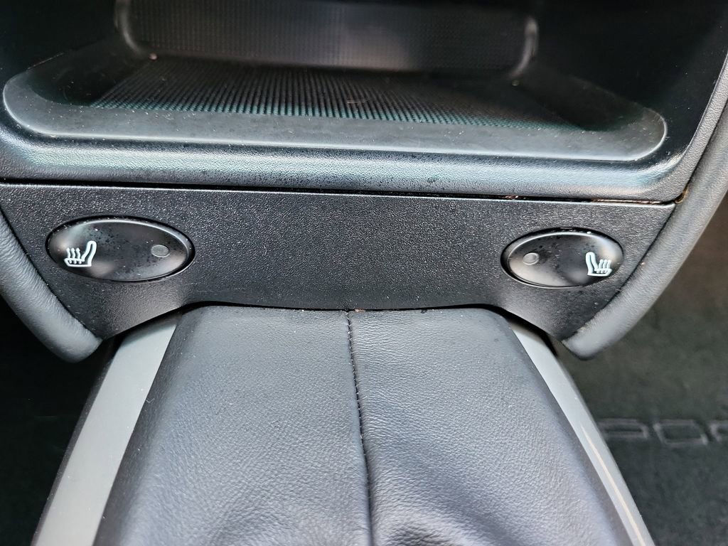 Used 2003 Porsche 911 Carrera 4 AWD/4WD image 21