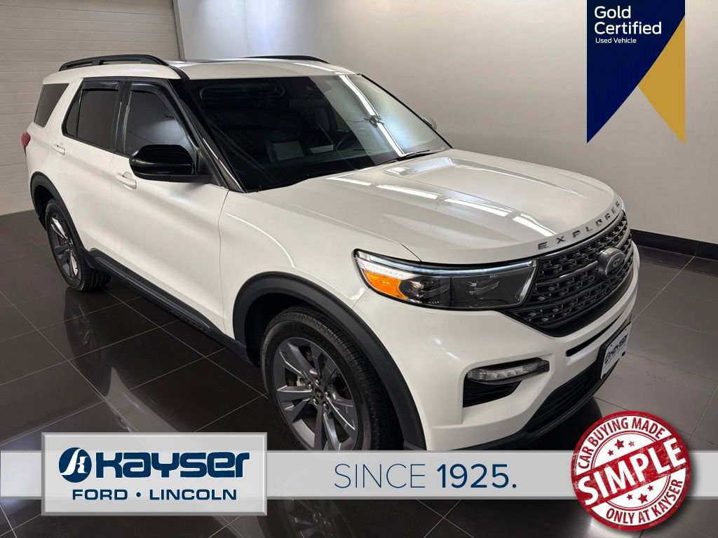 Certified 2023 Ford Explorer XLT w/ Equipment Group 202A AWD/4WD image 1