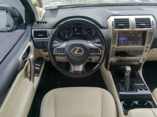 Used 2021 Lexus GX 460 Premium w/ Premium Package image 17