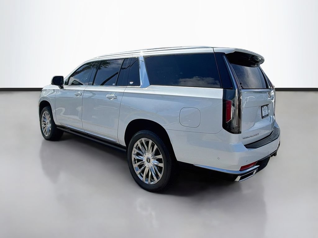 Used 2021 Cadillac Escalade ESV Premium Luxury w/ Driver Assist Tech Package AWD/4WD image 6