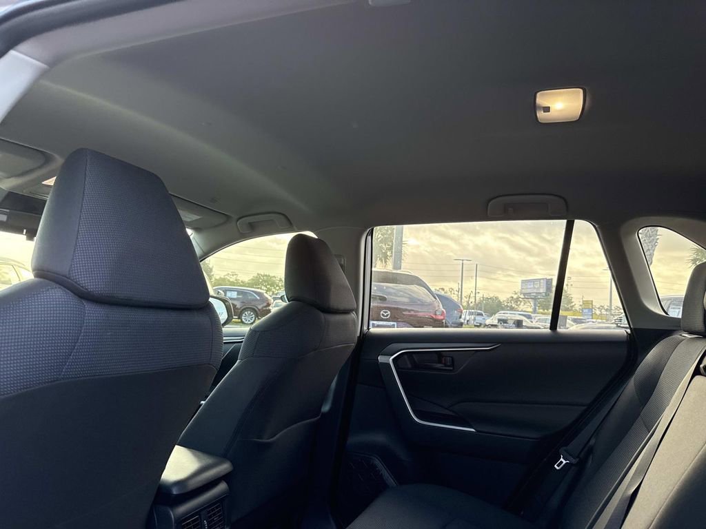 Used 2025 Toyota RAV4 LE image 21