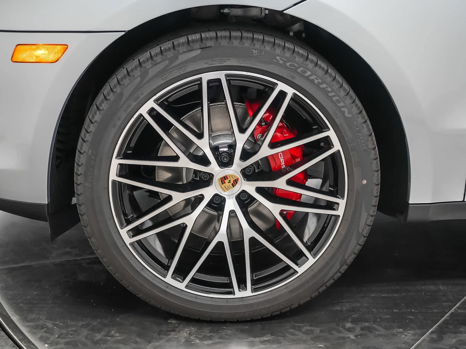 New 2026 Porsche Macan S AWD/4WD image 13