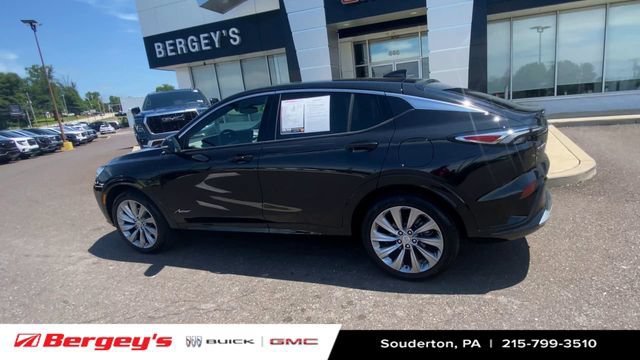 Used 2025 Buick Envista Sport Touring FWD image 8