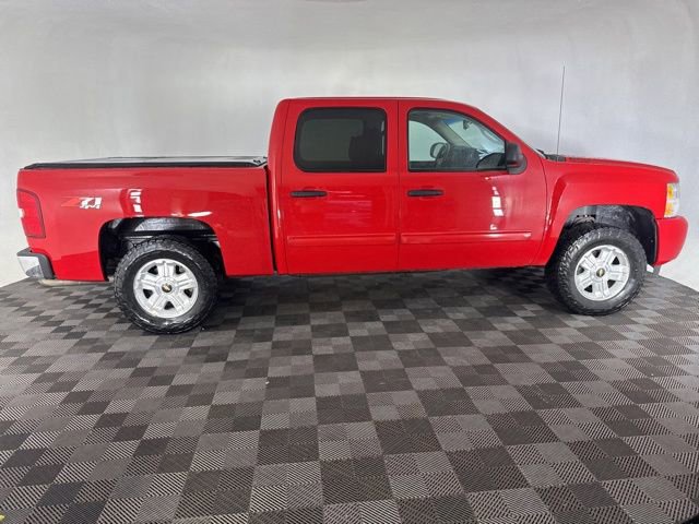 Used 2010 Chevrolet Silverado 1500 LT w/ Interior Plus Package AWD/4WD image 5