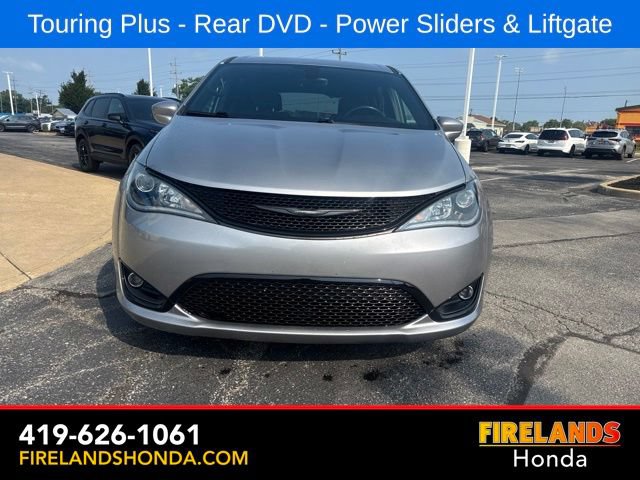 Used 2019 Chrysler Pacifica Touring Plus w/ S Appearance Package FWD image 8