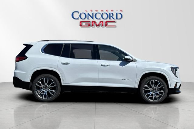 New 2026 GMC Acadia Denali Ultimate FWD image 3