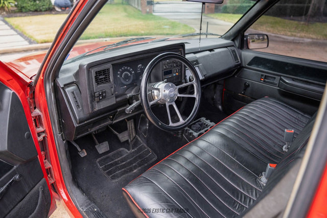 Used 1989 GMC Sierra 1500 2WD Regular Cab image 34