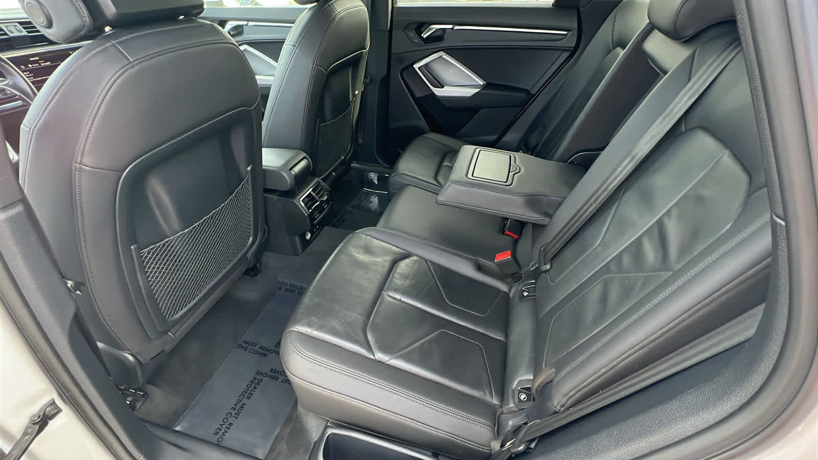 Used 2023 Audi Q3 2.0T Premium image 24