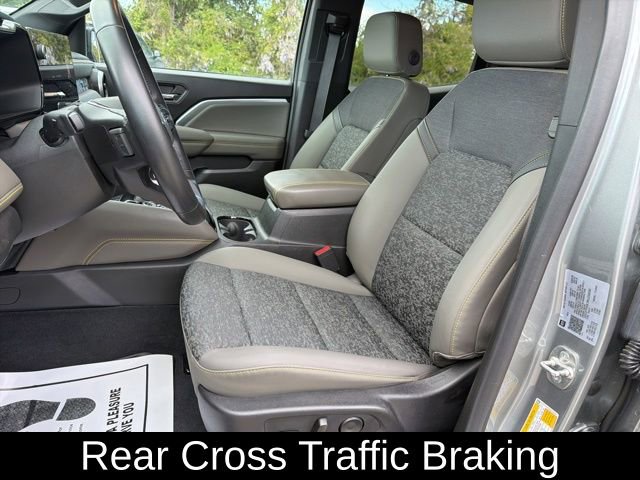 Used 2024 Chevrolet Colorado ZR2 w/ Technology Package AWD/4WD image 21