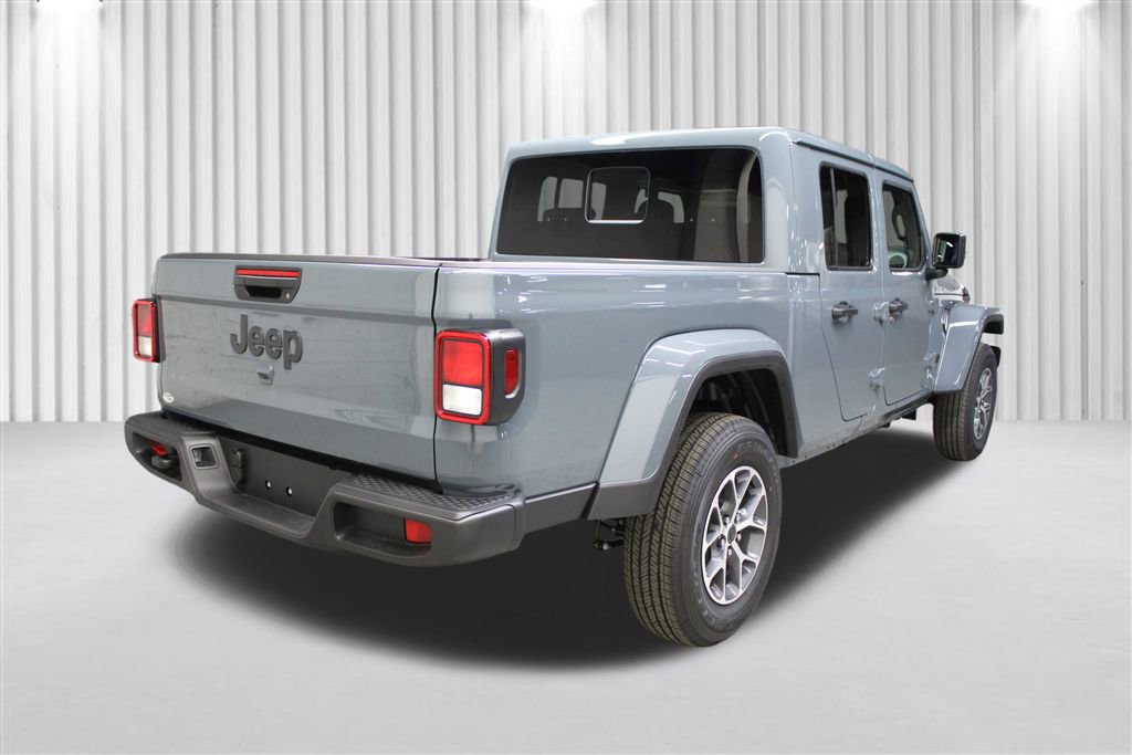 New 2026 Jeep Gladiator Sport image 3