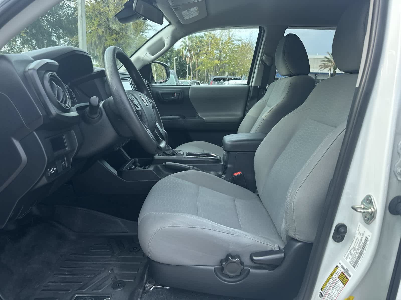 Used 2019 Toyota Tacoma SR w/ SR Convenience Package RWD image 11