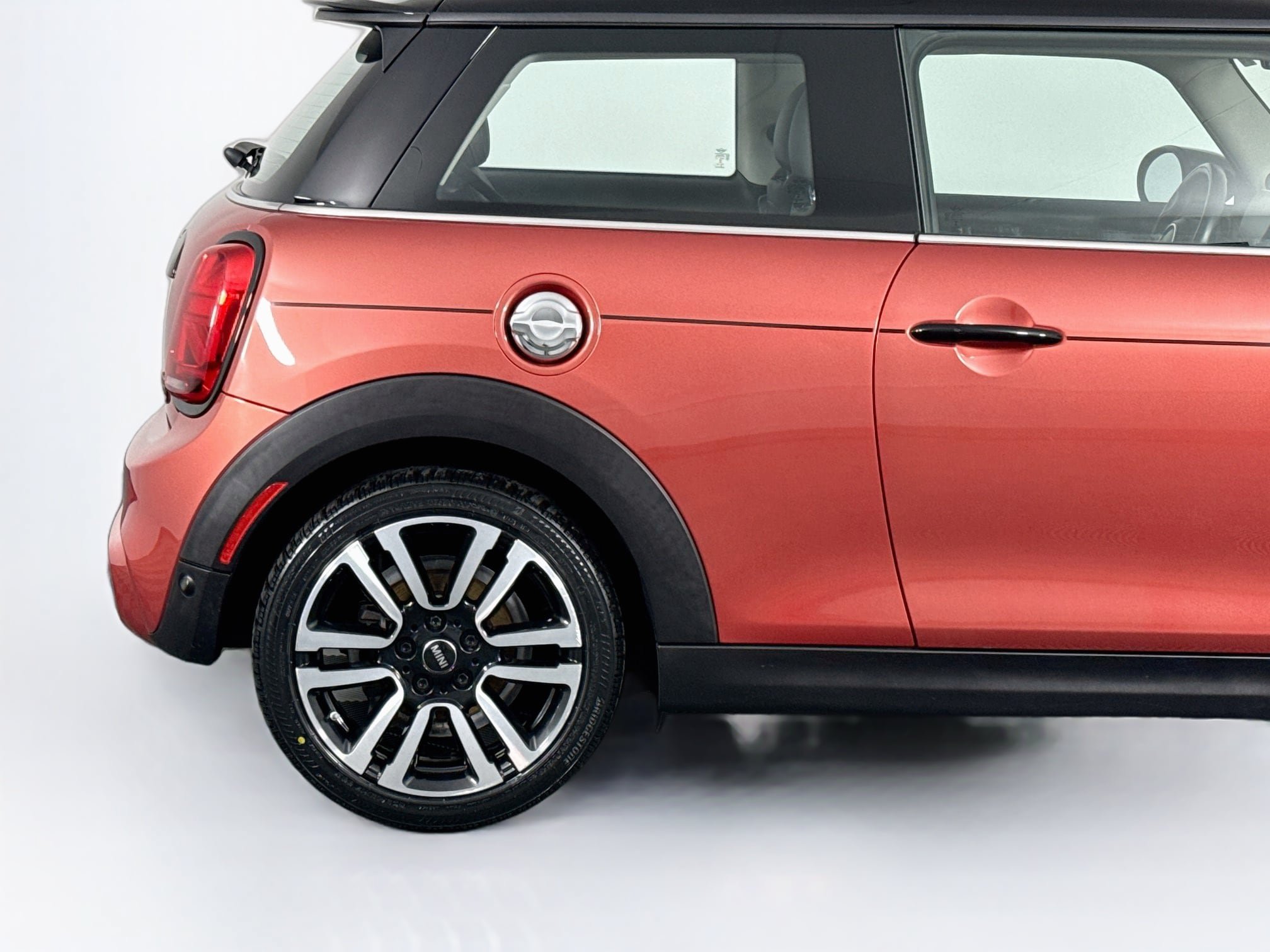 Used 2021 MINI Cooper S w/ Coral Red Edition FWD image 44