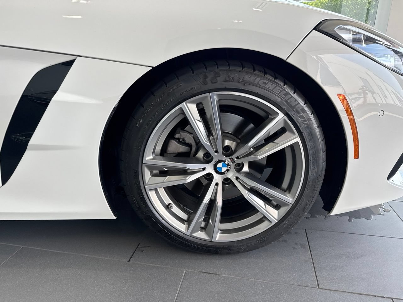 Used 2023 BMW Z4 sDrive30i w/ Premium Package RWD image 44