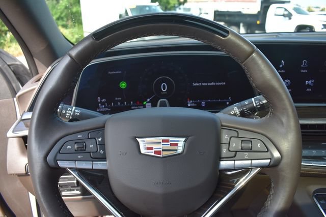 Certified 2023 Cadillac Escalade Sport w/ LPO, ONYX Package AWD/4WD image 35