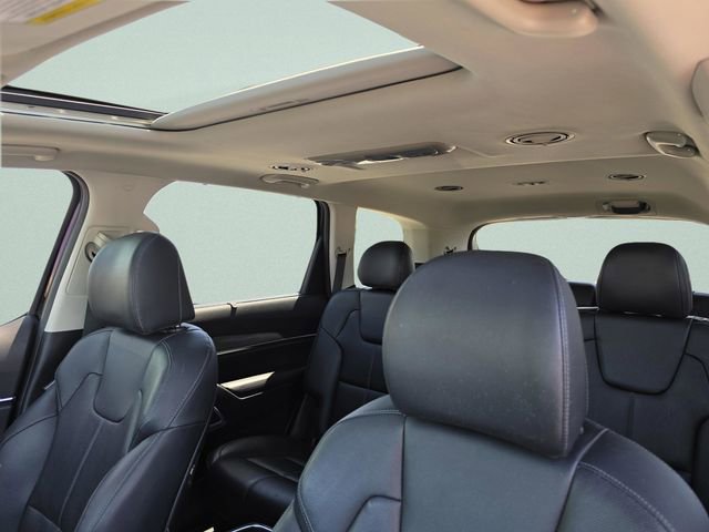 Certified 2022 Kia Telluride EX w/ EX Premium Package AWD/4WD image 32