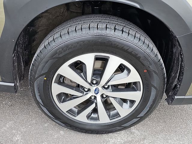 Used 2024 Subaru Outback Premium image 8