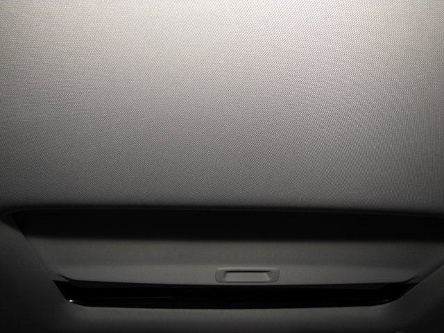 Certified 2024 Honda HR-V EX-L image 16