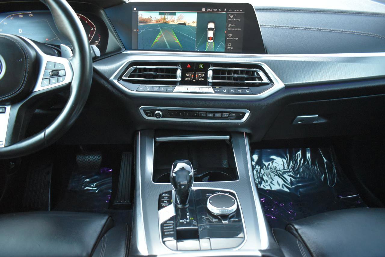 Used 2019 BMW X5 xDrive50i w/ Parking Assistance Package image 19
